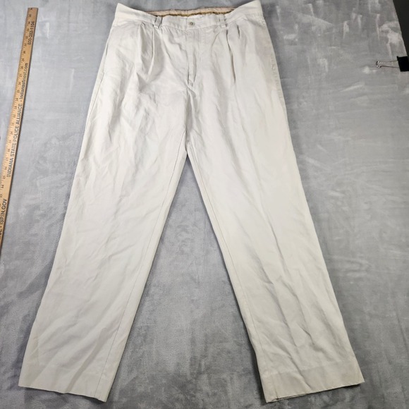 Tommy Bahama Silk/Bamboo Pleated Front Chino Style Pants. Ivory, 35X32. EUC!! - Picture 1 of 10